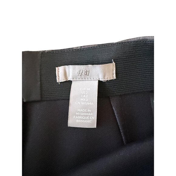 H&M Gray Leopard  Animal Print Mini Skirt Size 2 - Picture 4 of 8